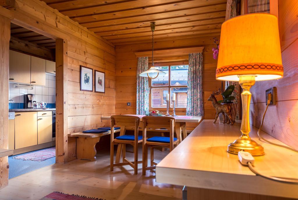 Chalets Ebner Eben Im Pongau Δωμάτιο φωτογραφία